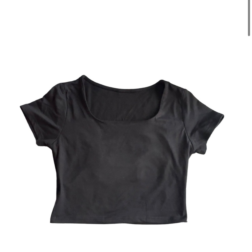 Dazy Basic Scoop Neck Crop Tee